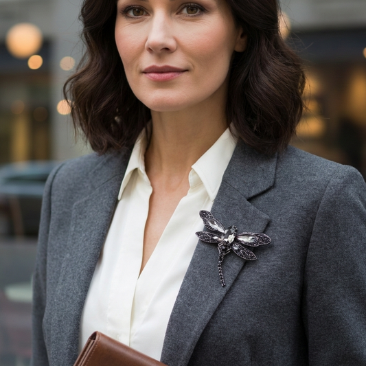 PINETS DRAGONFLY Brosche, schwarz, mit Zirkonia