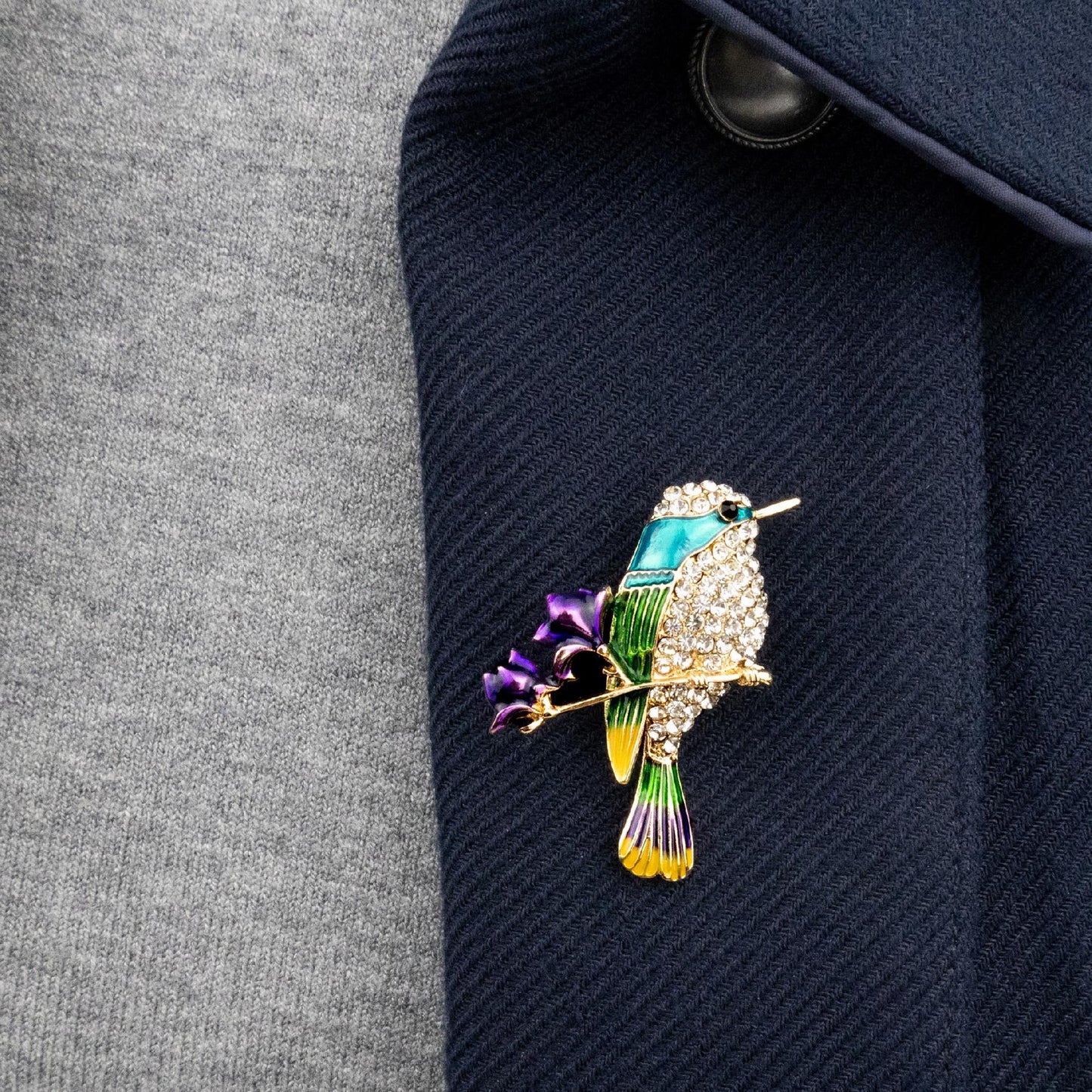 PINETS Brosche Blauer Vogel Blumen Strass