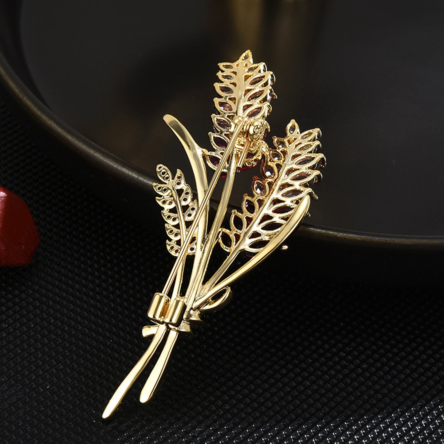 Getreideähren mit rosa Zirkonen – 14K vergoldete Brosche