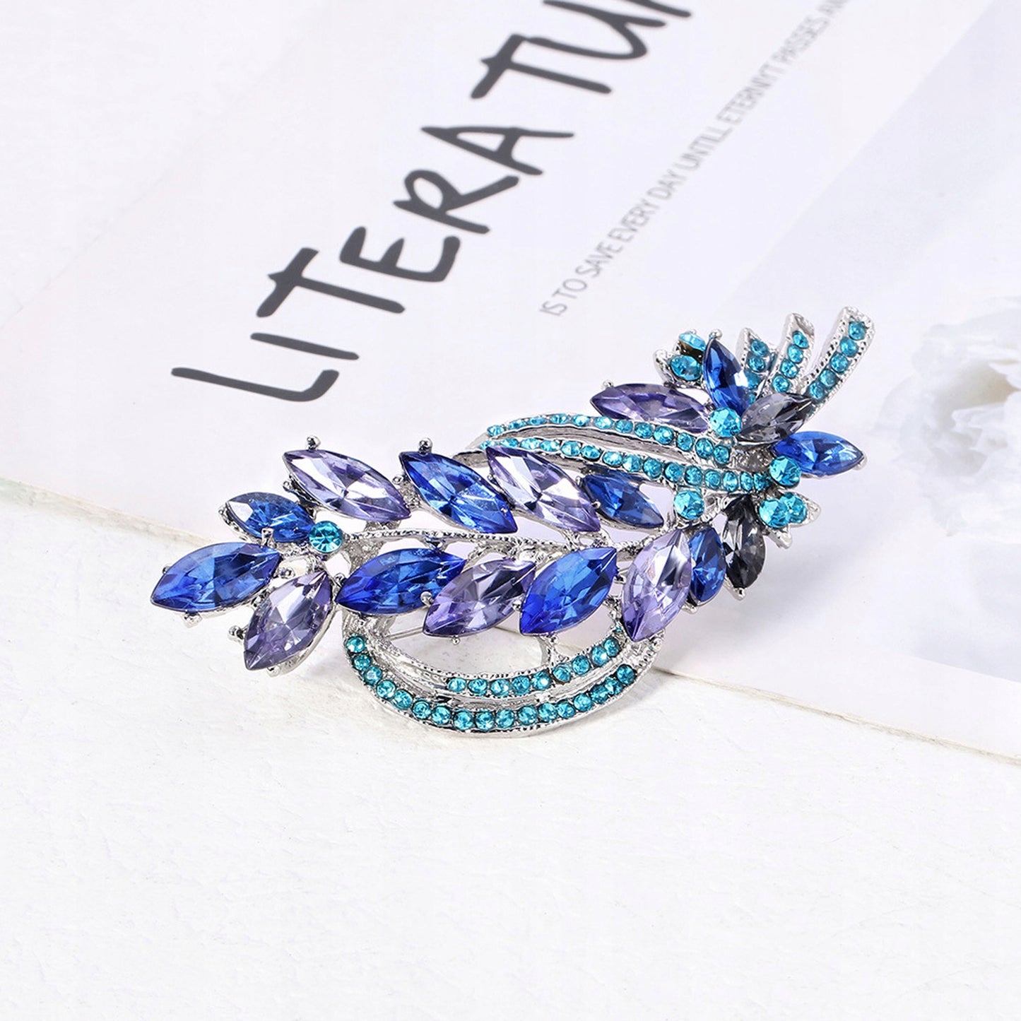 Weizenähre mit blauen Zirkonen - Geschenkbrosche