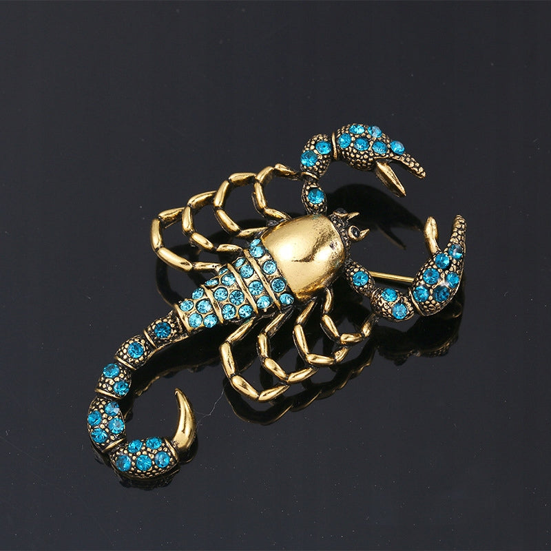 Skorpion mit Zirkonia-Brosche