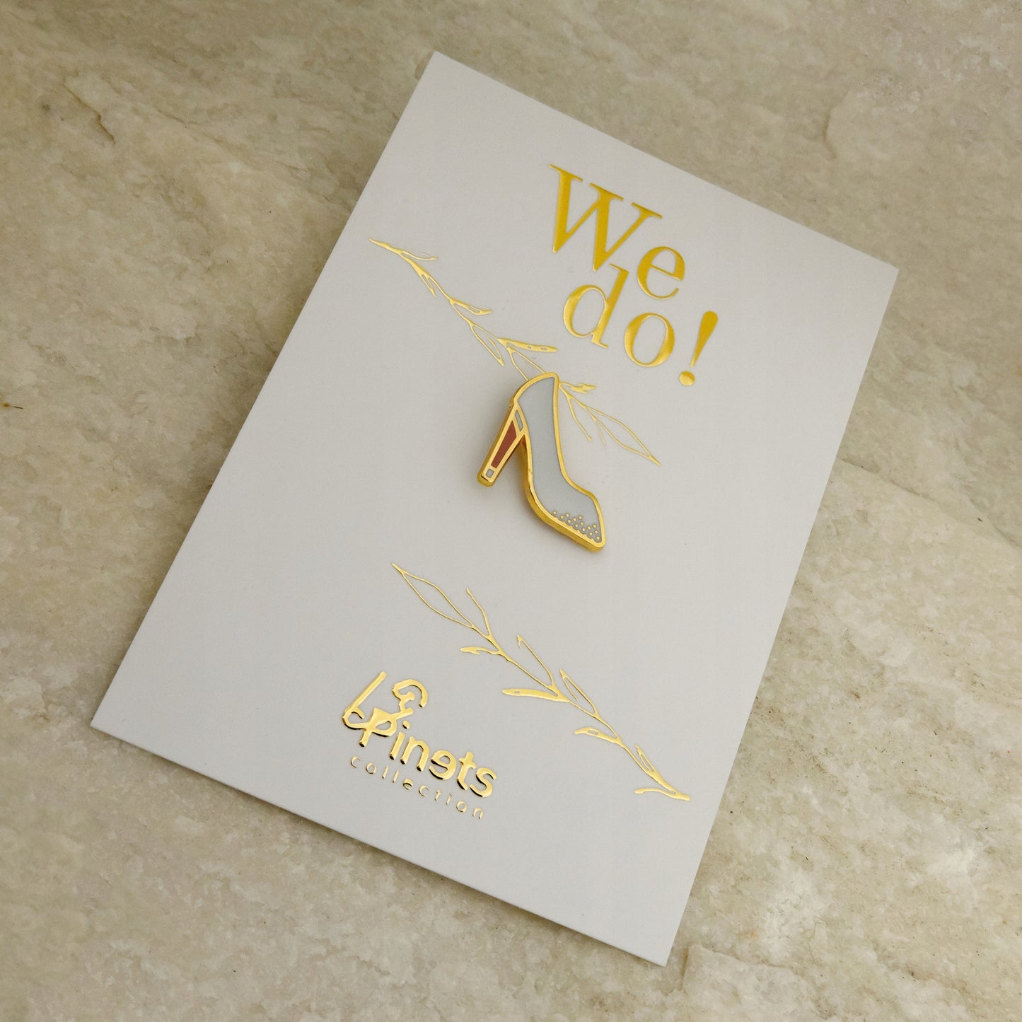 Hochzeitsnadel - weißer Pantoffel - Hochzeitsgeschenk