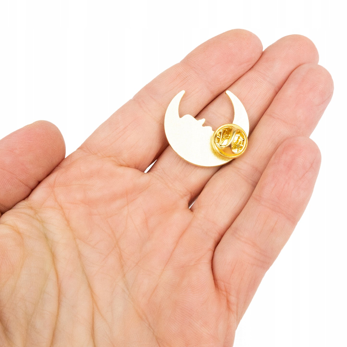 Mond und Landschaft - ein Anstecker für einen Bergliebhaber
