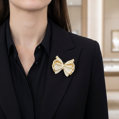 Phänomenale BOW Brosche, elegant, 14K vergoldet, mit Zirkonias 