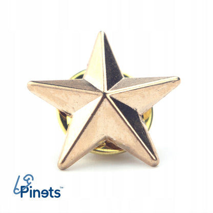 Anstecknadel mit goldenem Stern