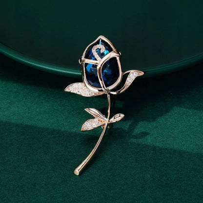 Blaue Rose – 14 Karat rosévergoldete Brosche