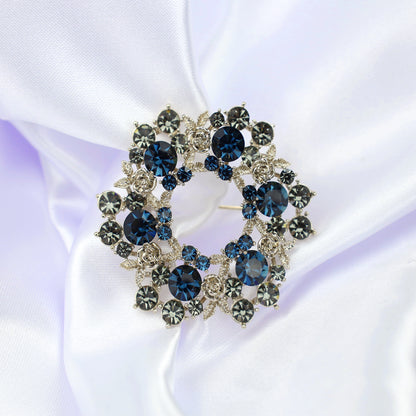 Kranz mit Rosen 14 Karat vergoldete Brosche
