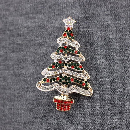 Weihnachtsbaum mit weißer Kette - bunte Weihnachtsbrosche