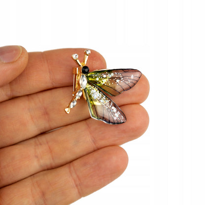 Kleiner Schmetterling mit grünen Harzflügeln - Brosche
